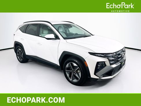 Used 2025 Hyundai Tucson SEL FWD image 1