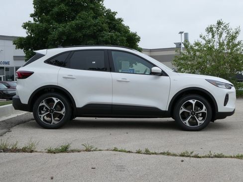 New 2025 Ford Escape ST-Line Elite w/ Tech Pack #2 image 2