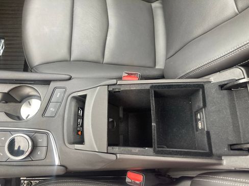 Used 2024 Cadillac XT5 Premium Luxury w/ LPO, Floor Liner Package AWD/4WD image 37