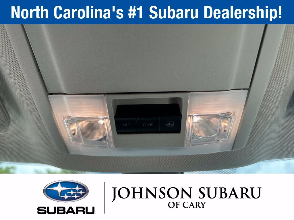 Used 2019 Ford Explorer Platinum AWD/4WD image 17