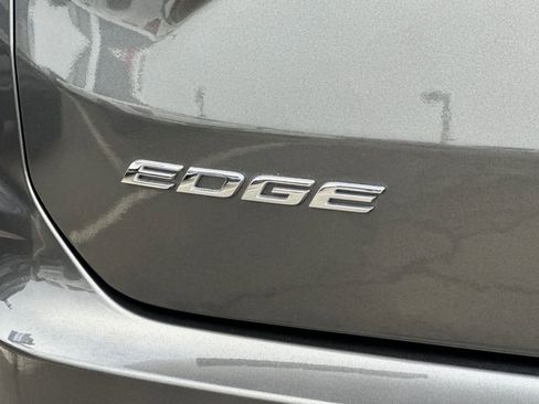 Certified 2020 Ford Edge Titanium w/ Equipment Group 301A image 28