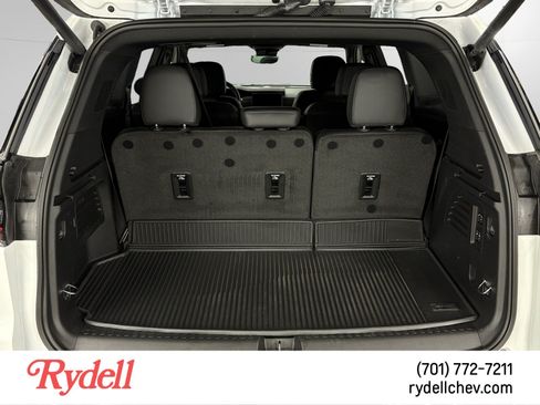 Used 2026 GMC Acadia Denali w/ Super Cruise Package AWD/4WD image 19
