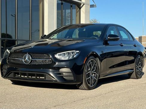 Used 2023 Mercedes-Benz E 350 Sedan image 5