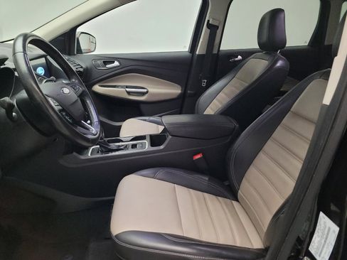 Used 2019 Ford Escape SEL image 17