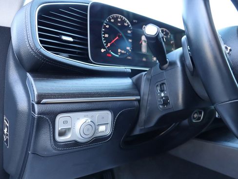 Used 2023 Mercedes-Benz GLE 350 4MATIC w/ AMG Line Exterior image 29