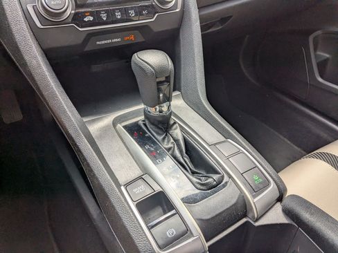 Used 2017 Honda Civic LX image 25