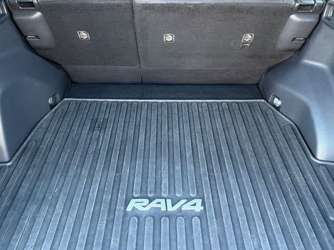Used 2024 Toyota RAV4 LE image 19