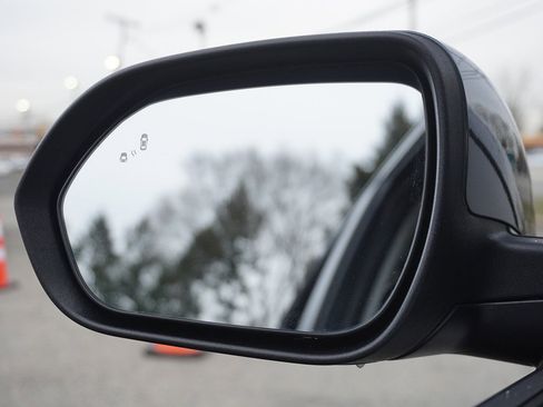 Used 2024 Kia Seltos S image 33