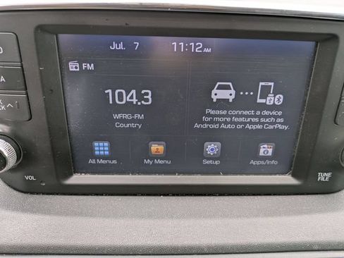 Used 2019 Hyundai Santa Fe SE AWD/4WD image 13