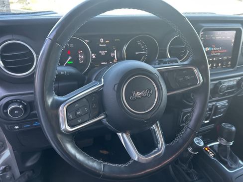 Used 2023 Jeep Wrangler Sahara w/ Cold Weather Group image 31