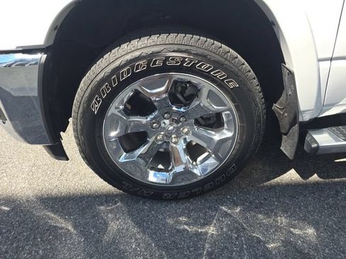 Used 2025 RAM 1500 Big Horn AWD/4WD image 9