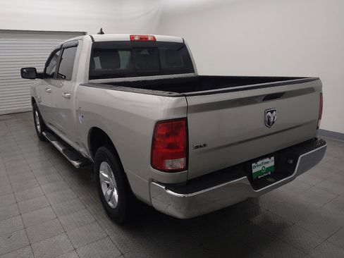 Used 2019 RAM 1500 Classic SLT w/ Luxury Group RWD image 5