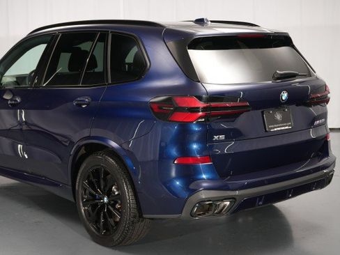 Used 2024 BMW X5 M60i AWD/4WD image 18