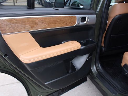 Used 2024 Hyundai Santa Fe Limited image 26