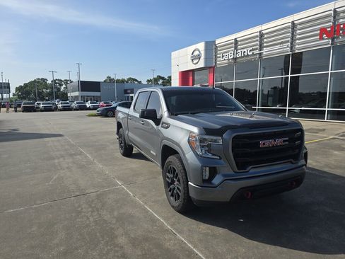 Used 2020 GMC Sierra 1500 Elevation w/ Elevation Value Package RWD image 12