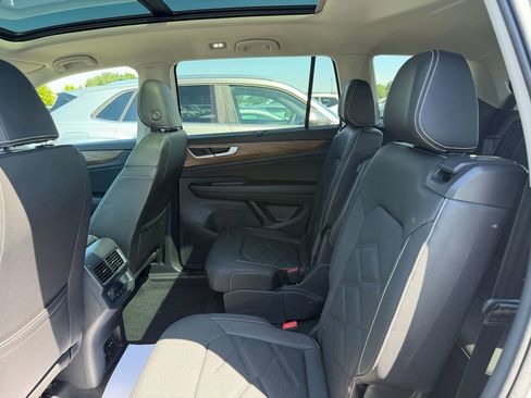 New 2026 Volkswagen Atlas SE AWD/4WD image 25