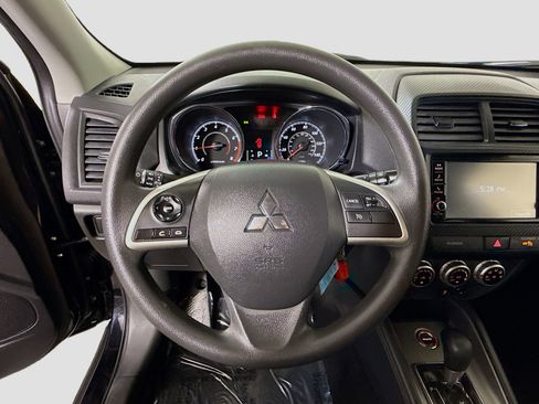 Used 2024 Mitsubishi Outlander Sport ES image 13