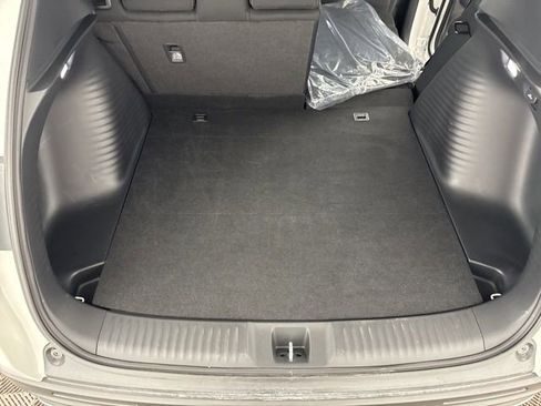 Certified 2026 Honda HR-V Sport image 32