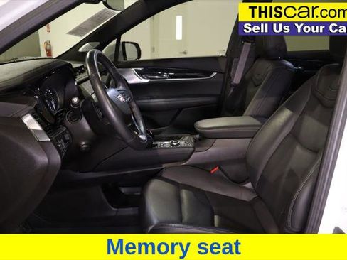 Used 2024 Cadillac XT6 Premium Luxury w/ LPO, Floor Liner Package image 21