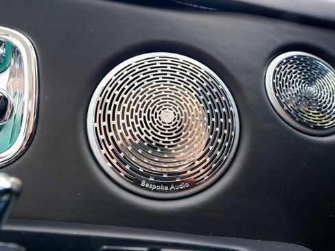 Used 2020 Rolls-Royce Cullinan Black Badge image 50