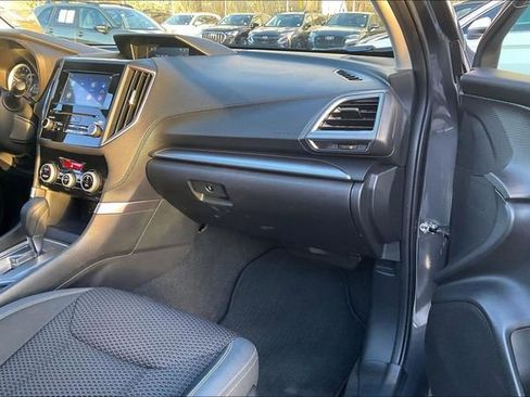 Used 2023 Subaru Forester Premium image 16