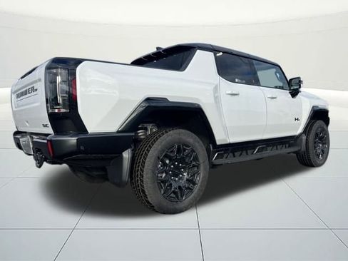 New 2025 GMC Hummer EV 2X w/ LPO, Dark Essentials Package image 4