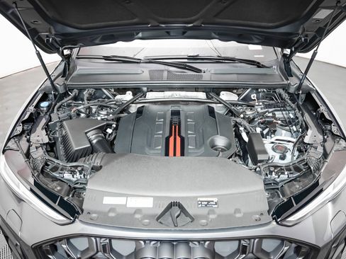 New 2025 Audi SQ5 Premium Plus image 4