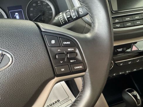 Used 2017 Hyundai Tucson Sport w/ Cargo Package image 19