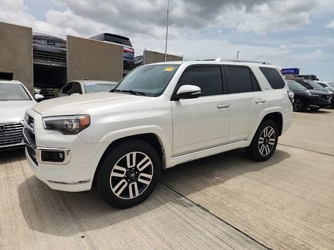 Used 2022 Toyota 4Runner Limited AWD/4WD image 1
