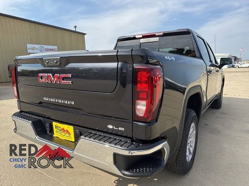 New 2026 GMC Sierra 1500 SLE w/ Preferred Package image 7