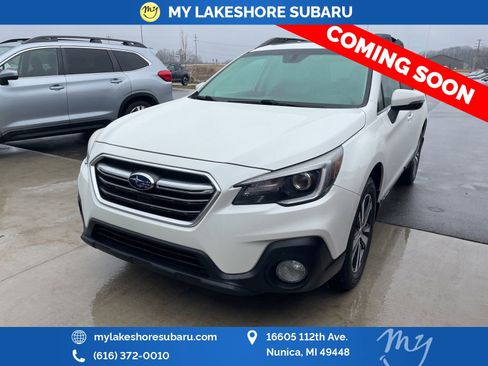 Used 2019 Subaru Outback 2.5i Limited w/ Popular Package #2 image 3
