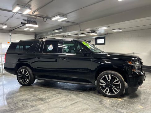 Used 2020 Chevrolet Suburban LT image 8