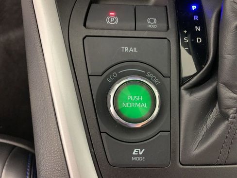 Used 2024 Toyota RAV4 XSE w/ Weather Package image 28