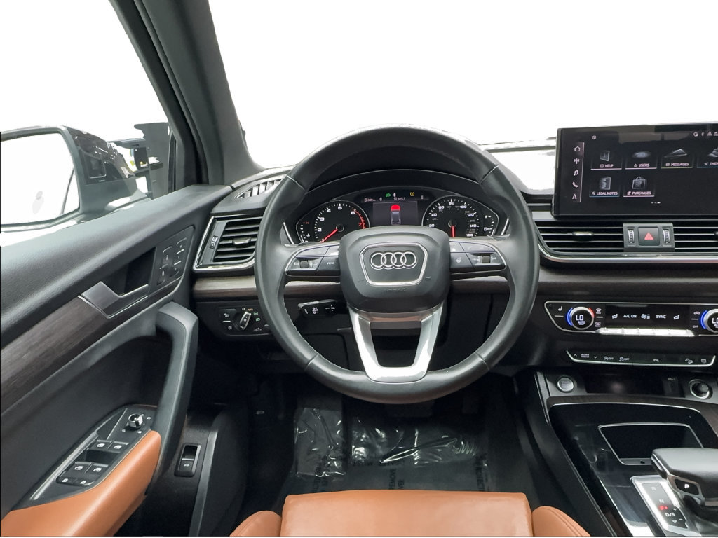 Used 2023 Audi Q5 2.0T Premium w/ Convenience Package AWD/4WD image 39