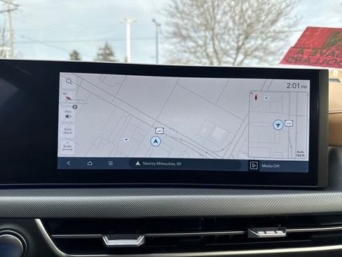 Used 2025 Hyundai Sonata Limited image 35