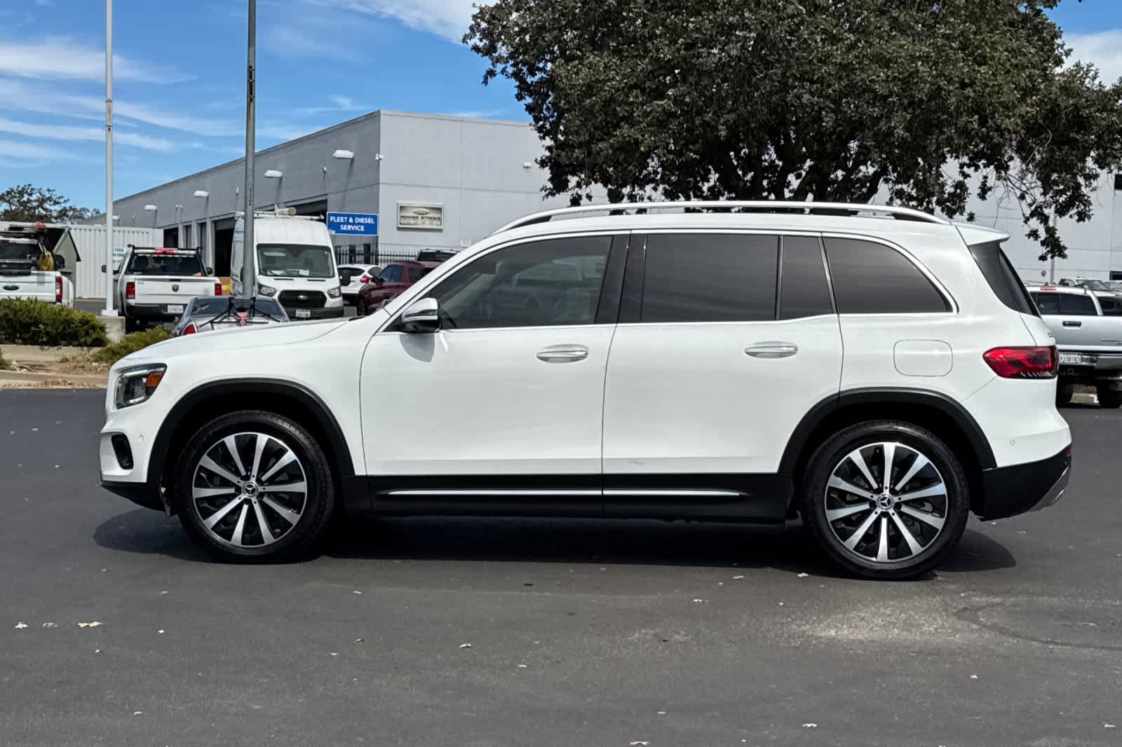 Used 2022 Mercedes-Benz GLB 250 image 5