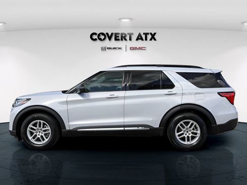 Used 2025 Ford Explorer Active RWD image 5