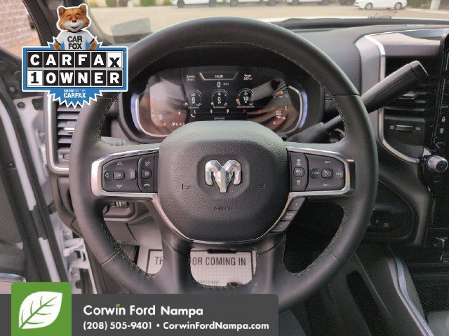 Used 2025 RAM 3500 Laramie AWD/4WD image 14