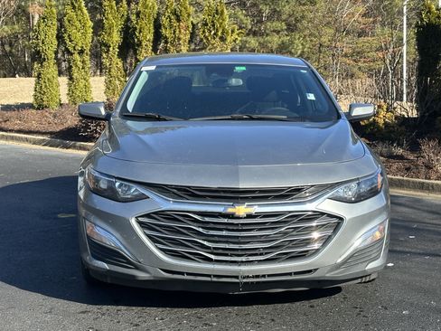 Used 2024 Chevrolet Malibu LS image 3