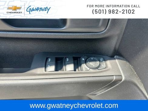Used 2021 Chevrolet Silverado 2500 Custom w/ Custom Value Package AWD/4WD image 20