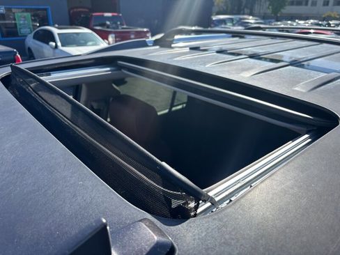 Used 2016 Chevrolet Tahoe LTZ image 33