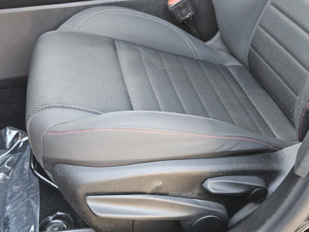Used 2024 Dodge Hornet GT AWD/4WD image 23