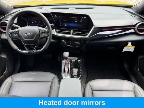 Used 2025 Chevrolet Trax RS w/ Driver Confidence Package FWD image 8