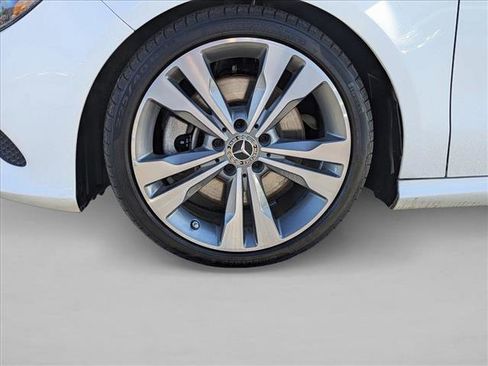 Used 2019 Mercedes-Benz CLA 250 4MATIC image 21