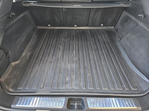 Used 2023 Mercedes-Benz EQS 580 4MATIC SUV image 29