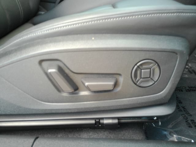 Used 2023 Audi A3 2.0T Premium w/ Convenience Package FWD image 23