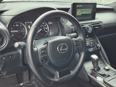 Certified 2024 Lexus IS 350 F Sport RWD image 9