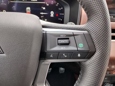 New 2026 Mitsubishi Outlander SEL AWD/4WD image 32