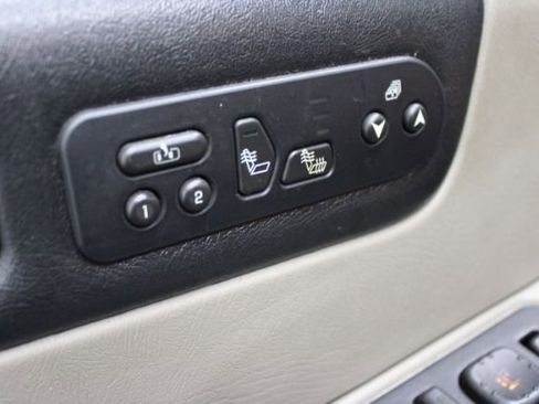 Used 2007 HUMMER H2 Luxury w/ Chrome Appearance Package image 21