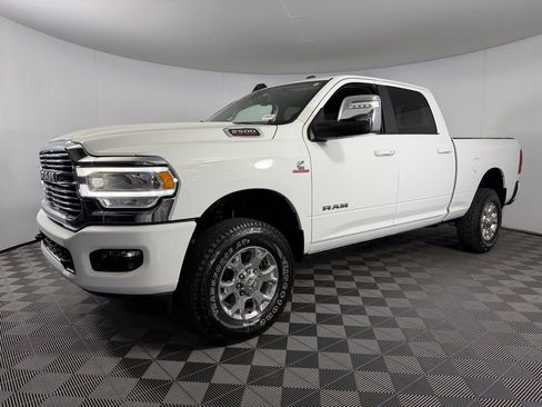Used 2024 RAM 2500 Laramie image 10